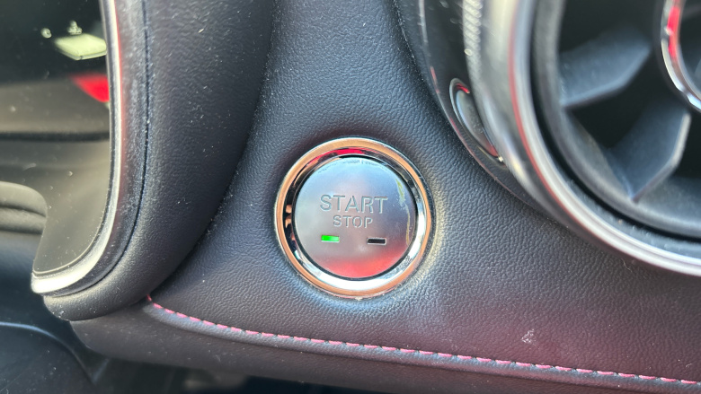 MG Hs 1.5 T-GDI Exclusive 5dr Petrol Hatchback